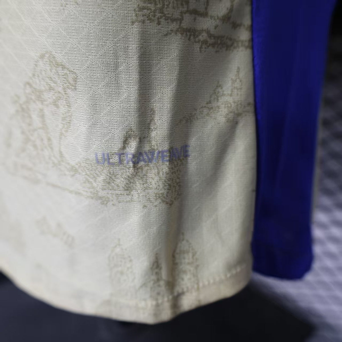 Olympique Marseille 2025/26 Away (Fourth Kit) Jersey – Player Edition – view 3