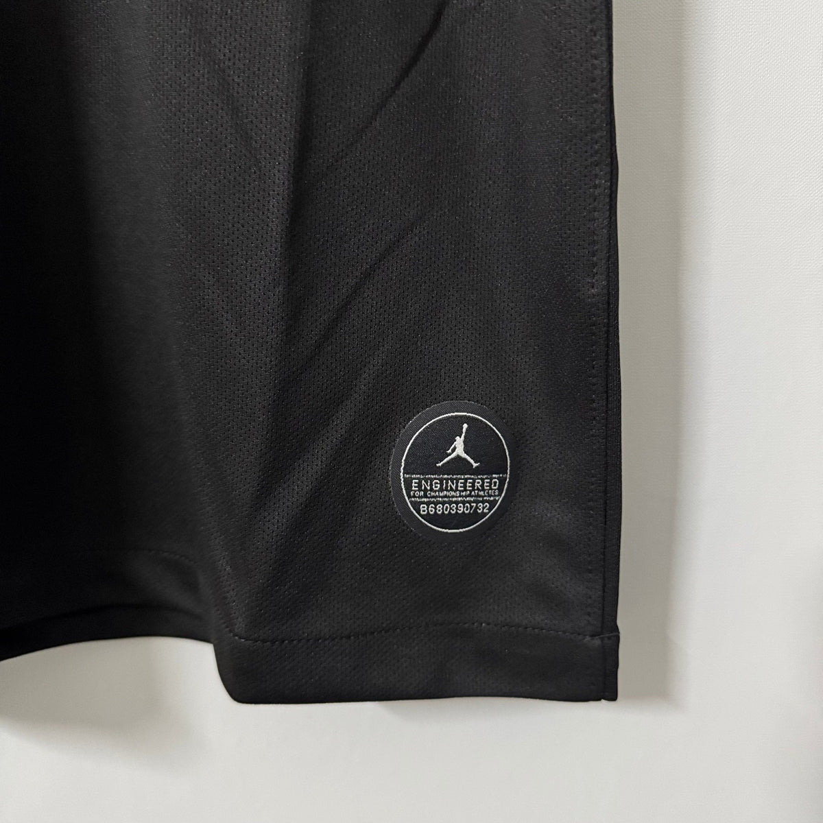 Paris Saint-Germain 2018/19 Away (Third Kit) Jersey – view 4
