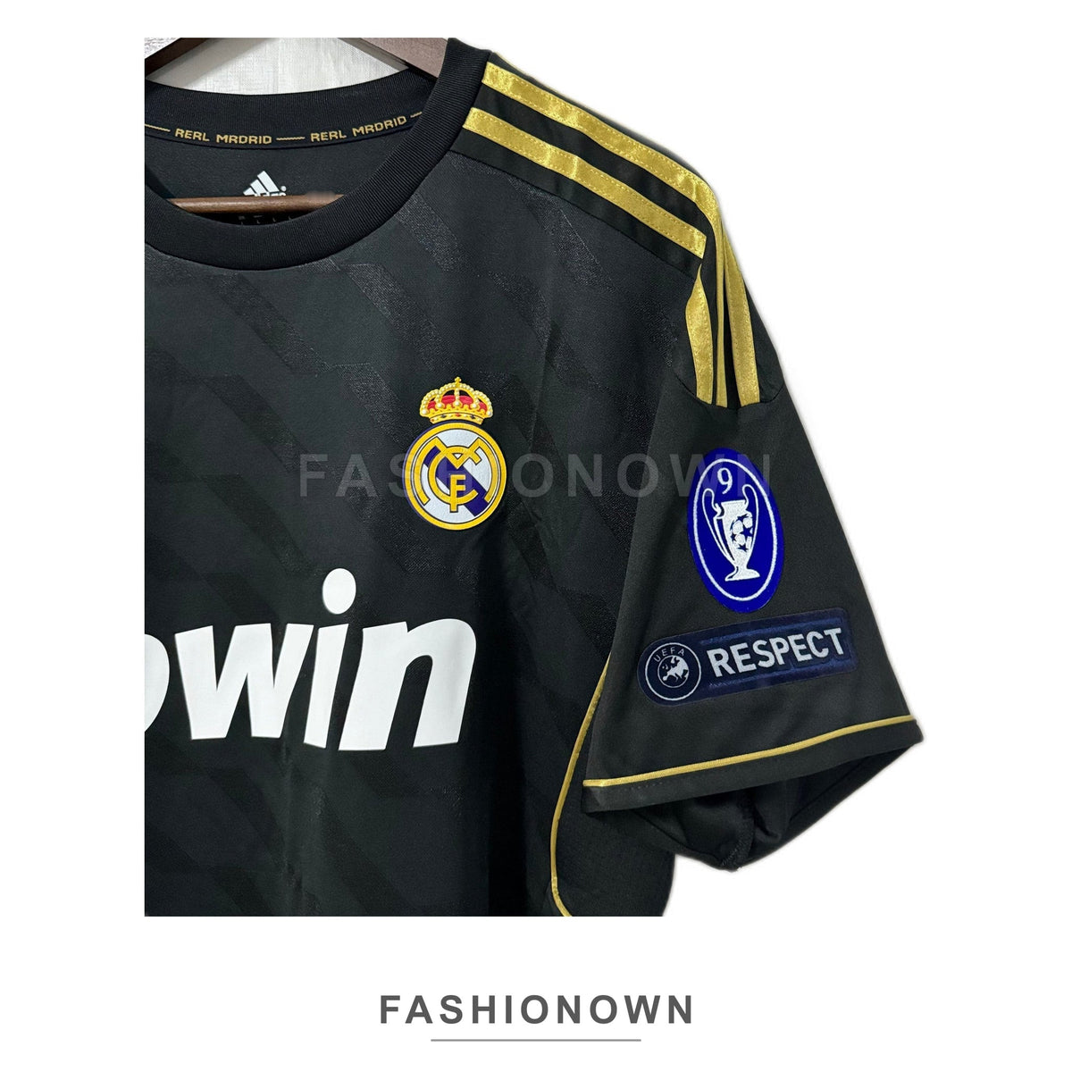Real Madrid 2011/12 Away Retro Jersey – view 3