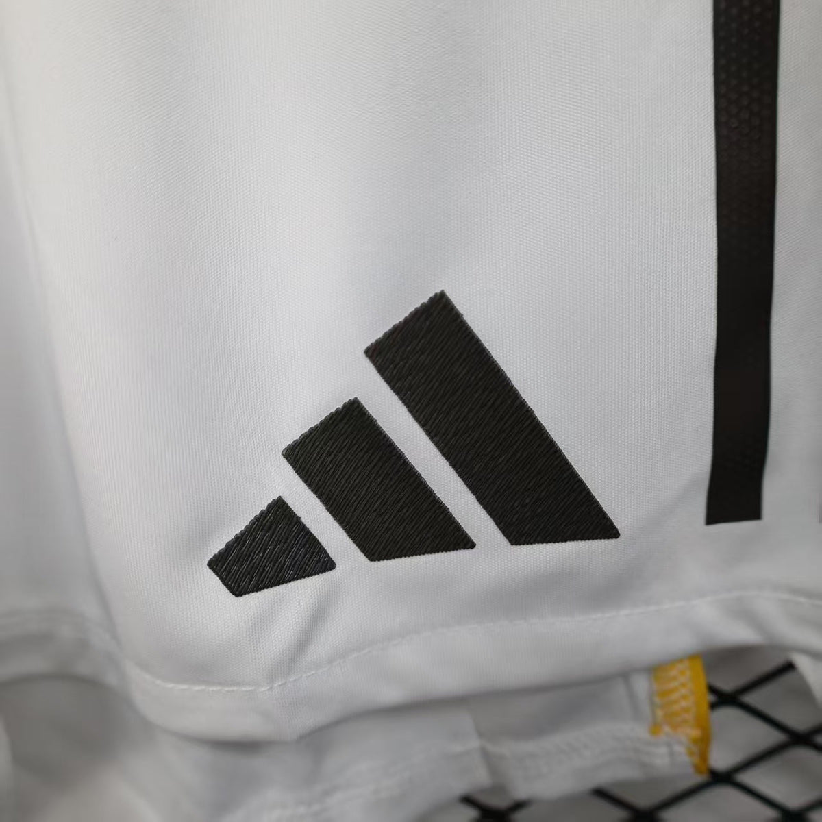 Real Madrid 2025/26 Home Shorts – Player Edition