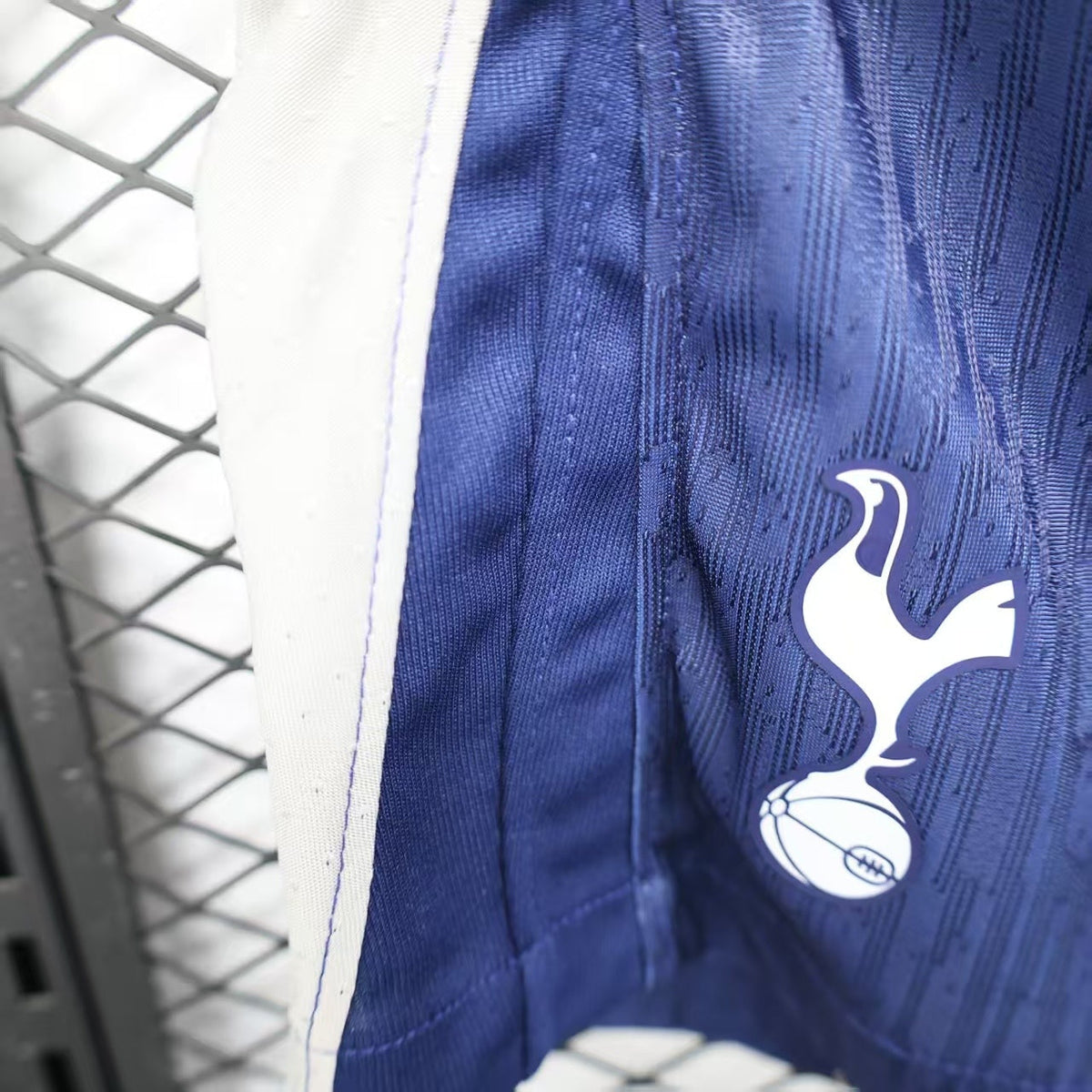 Tottenham Hotspur 2025/26 Home Shorts – Player Edition