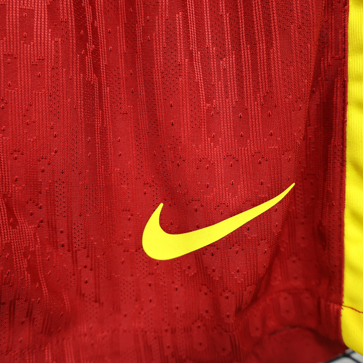 Liverpool 2024/25 Home Shorts – Player Edition