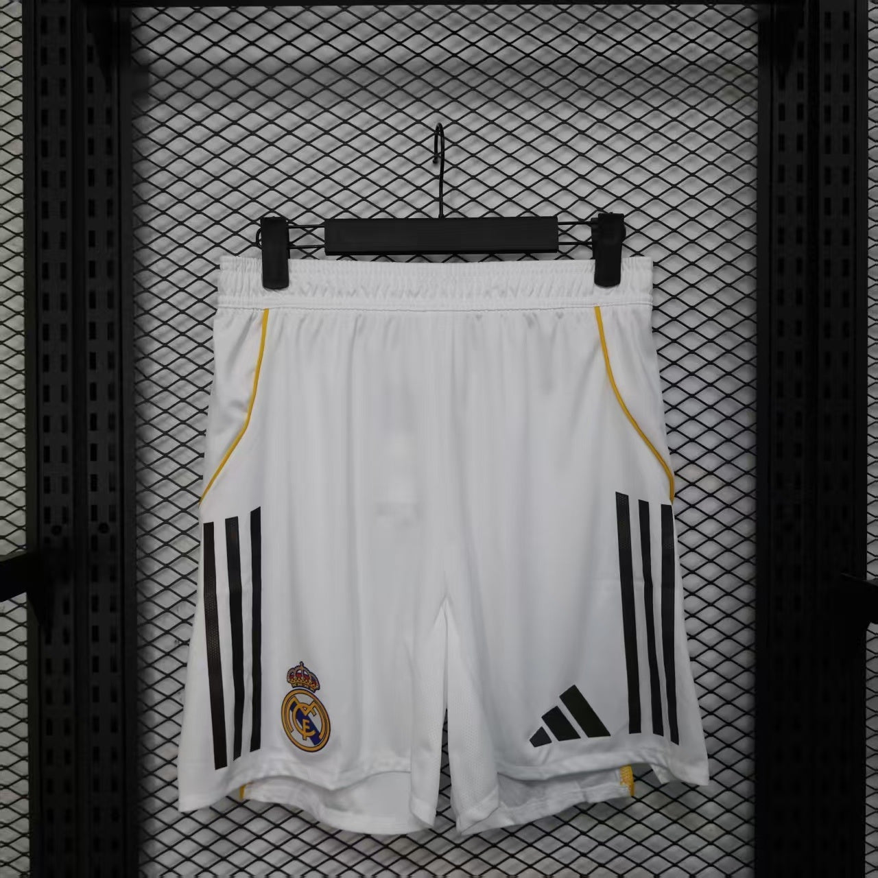 Real Madrid 2025/26 Home Shorts – Player Edition