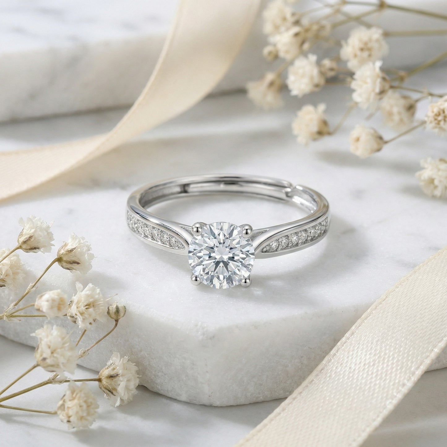 925 Sterling Silver Elegant Round Cut Solitaire Ring