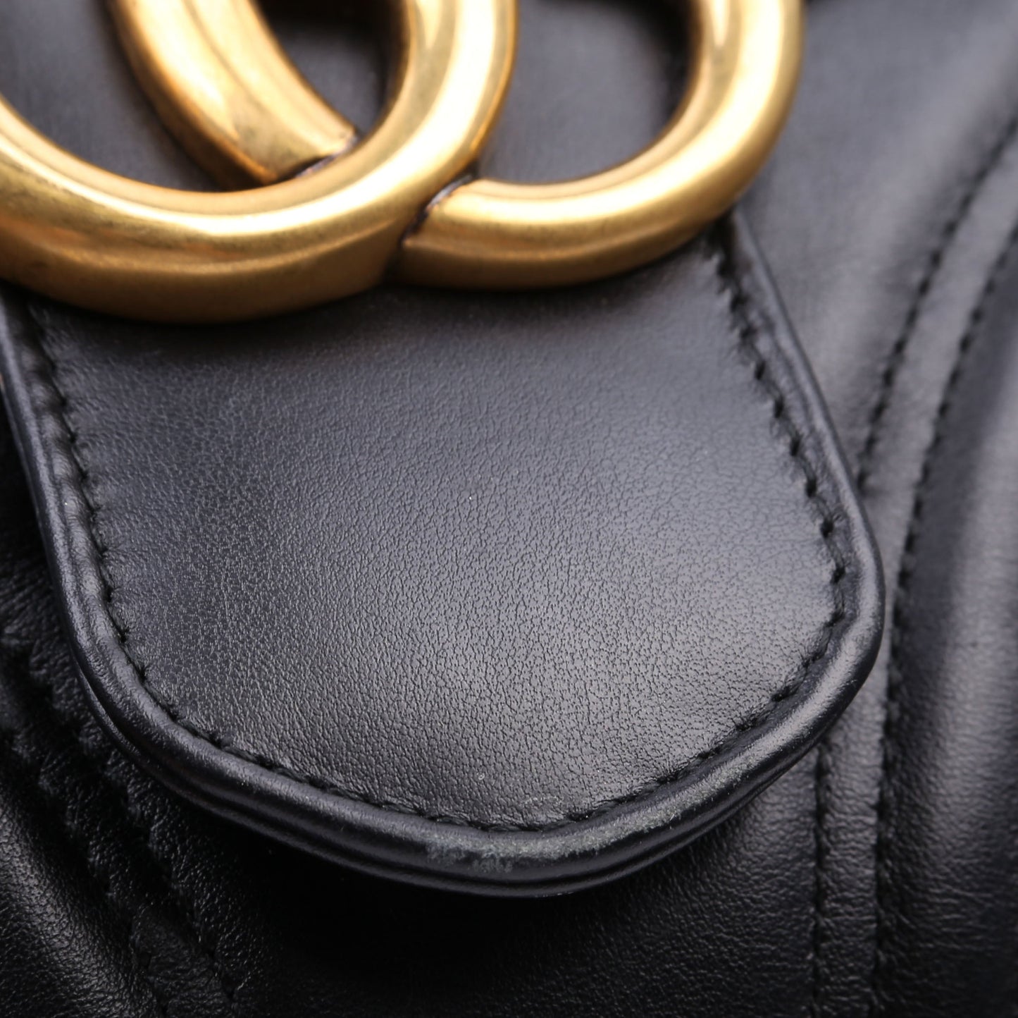 498090 Marmont Large Black