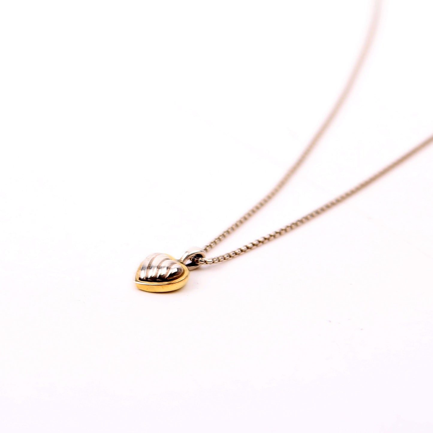 Two-Tone Sculpted Heart Pendant 925/750 Silver