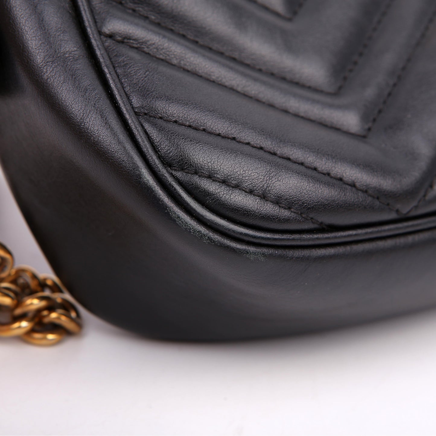 447632 Marmont Small Leather Camera Black