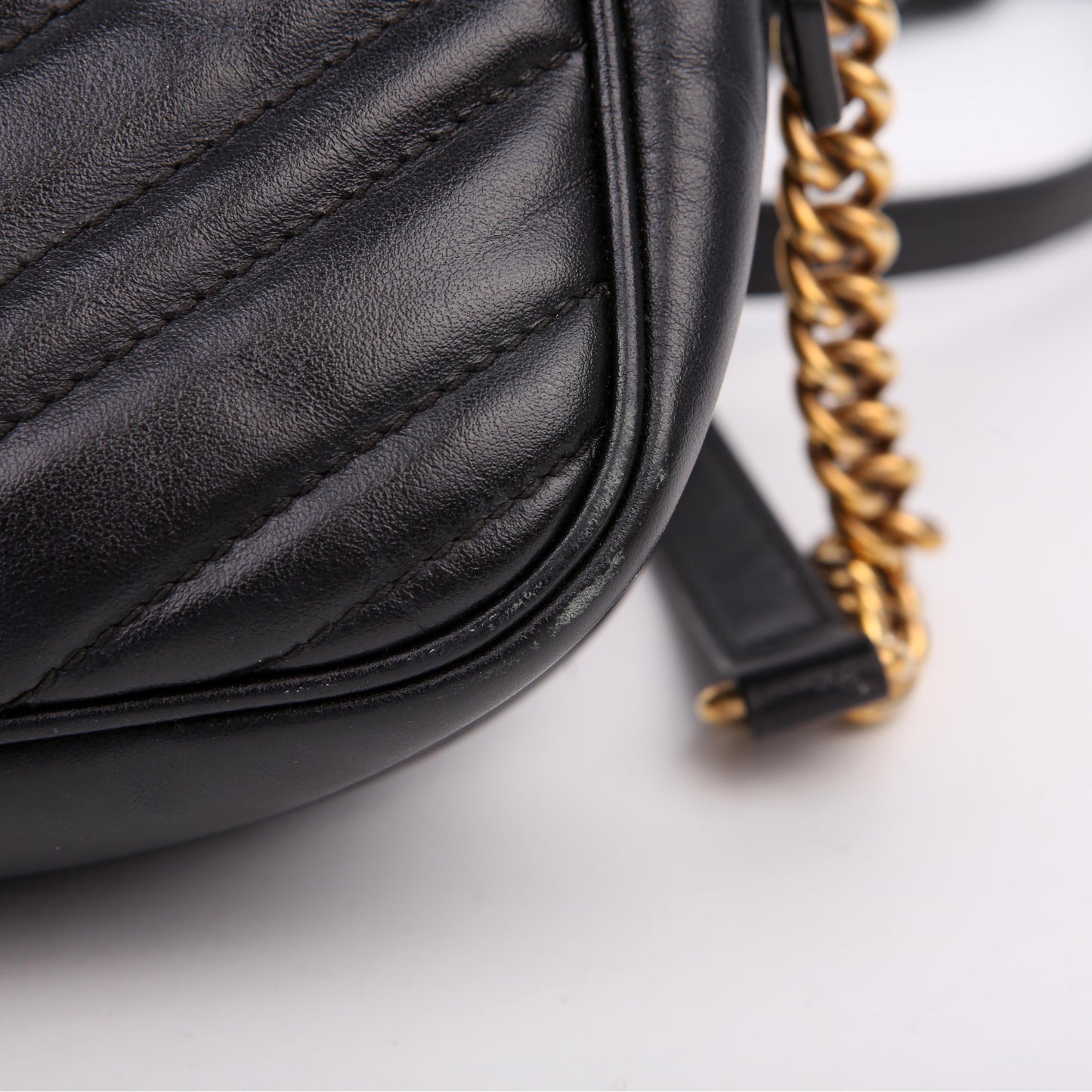 447632 Marmont Small Leather Camera Black