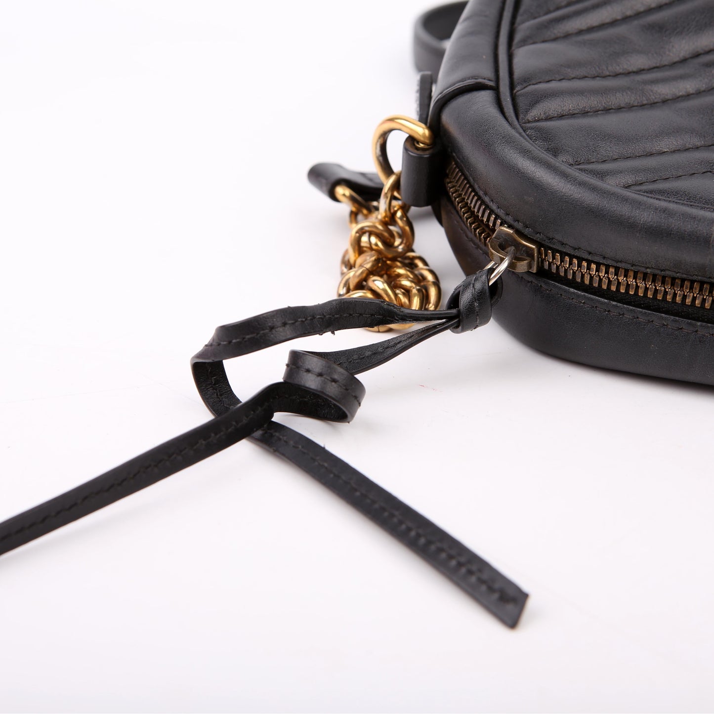 447632 Marmont Small Leather Camera Black