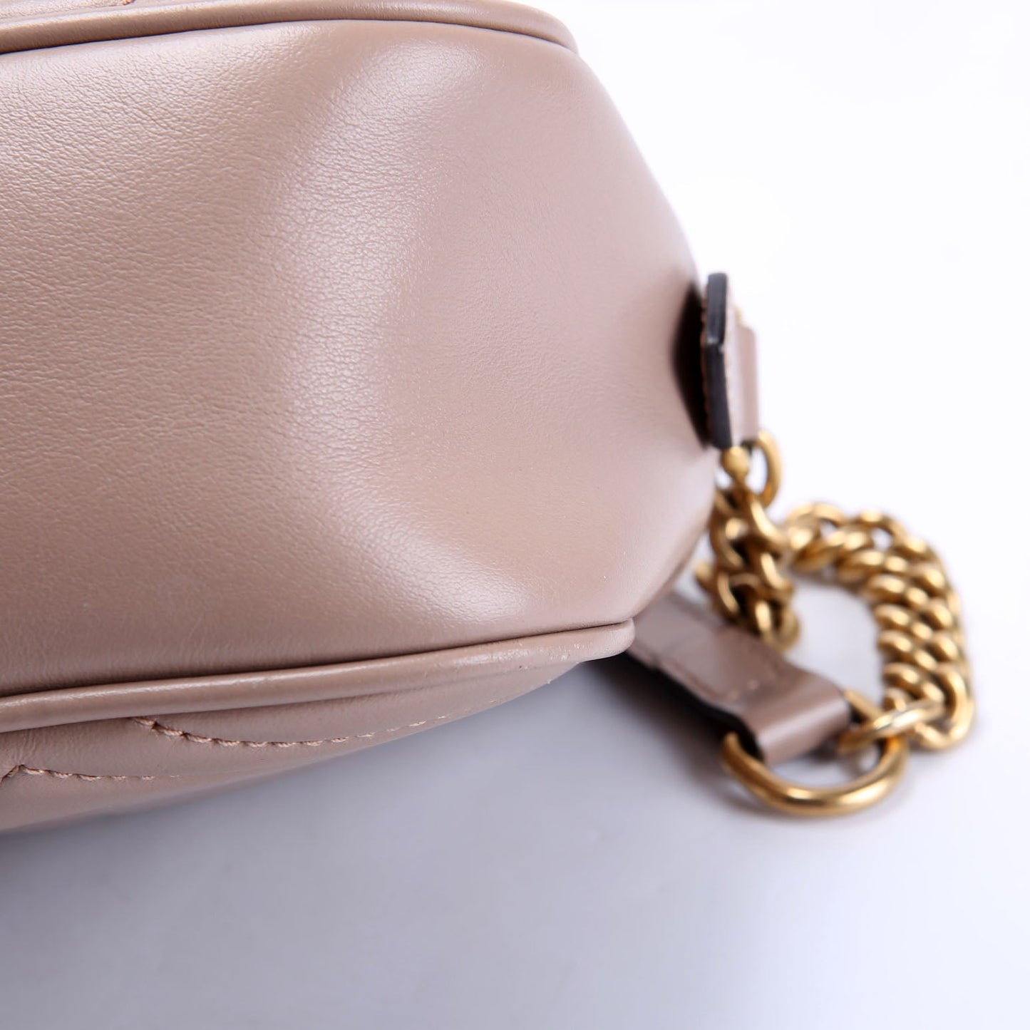 447632 Marmont Small Leather Camera Taupe