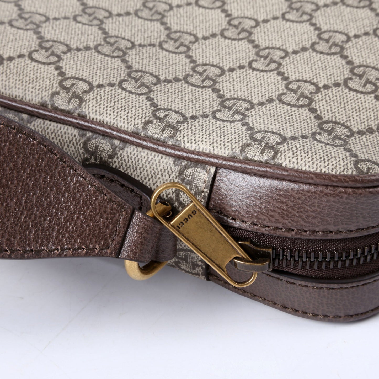 839103 GG Supreme Ophidia Slingbag Small Brown