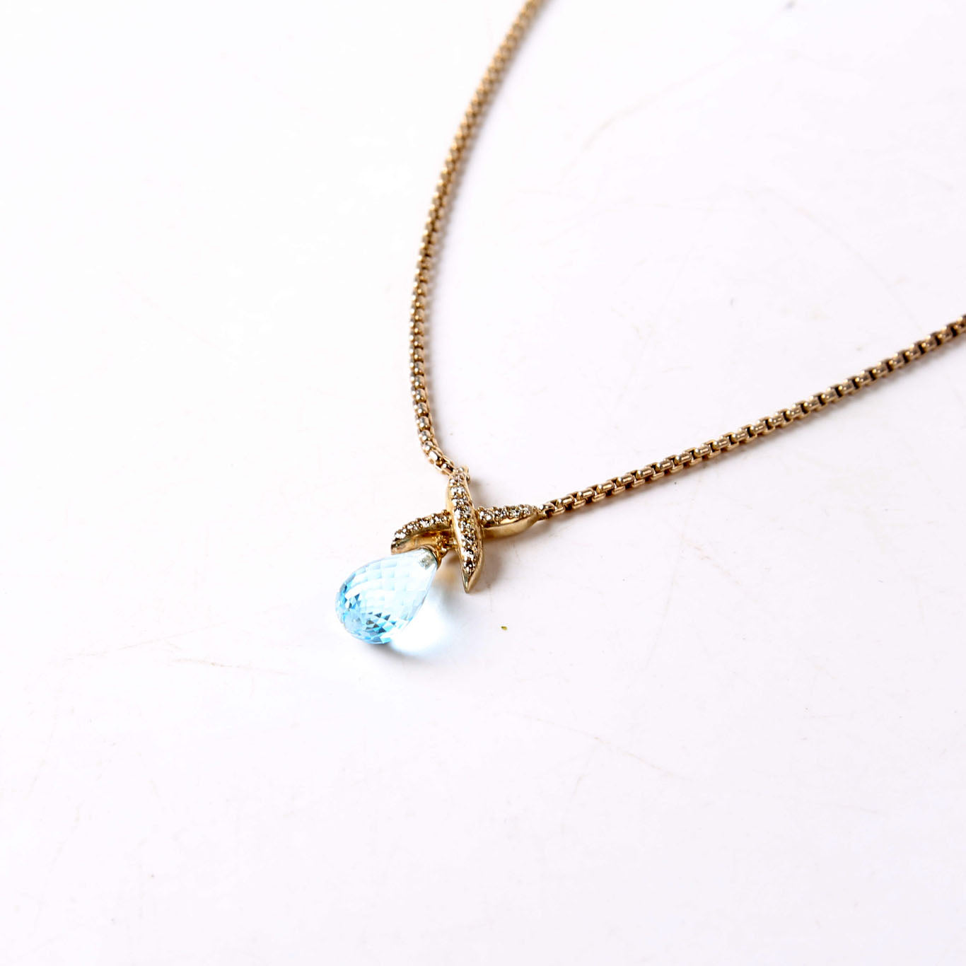 Crossover X Teardrop Pendant Necklace 925/Blue Topaz/Pave