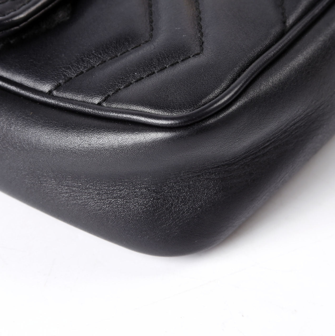 476433 Marmont Leather Super Mini Flap Black