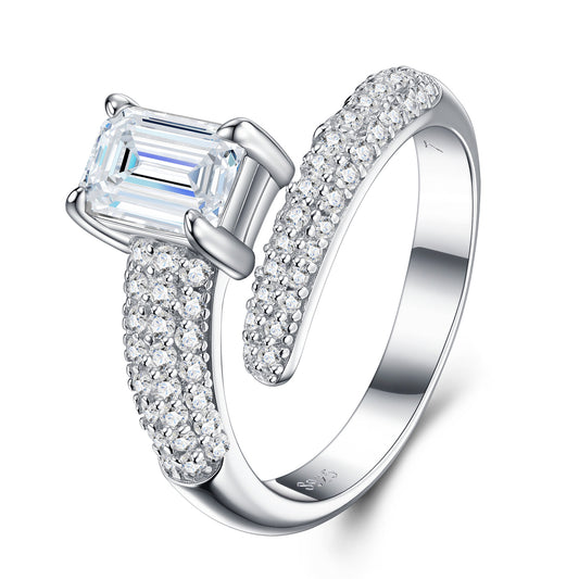 Engraved With Top-quality Moissanite Minimalist Ring