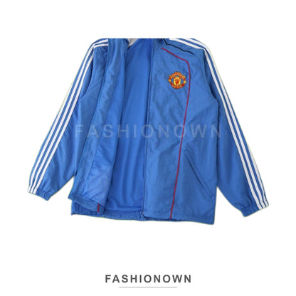 Manchester United 2025/26 Windbreaker – Sky Blue – view 3