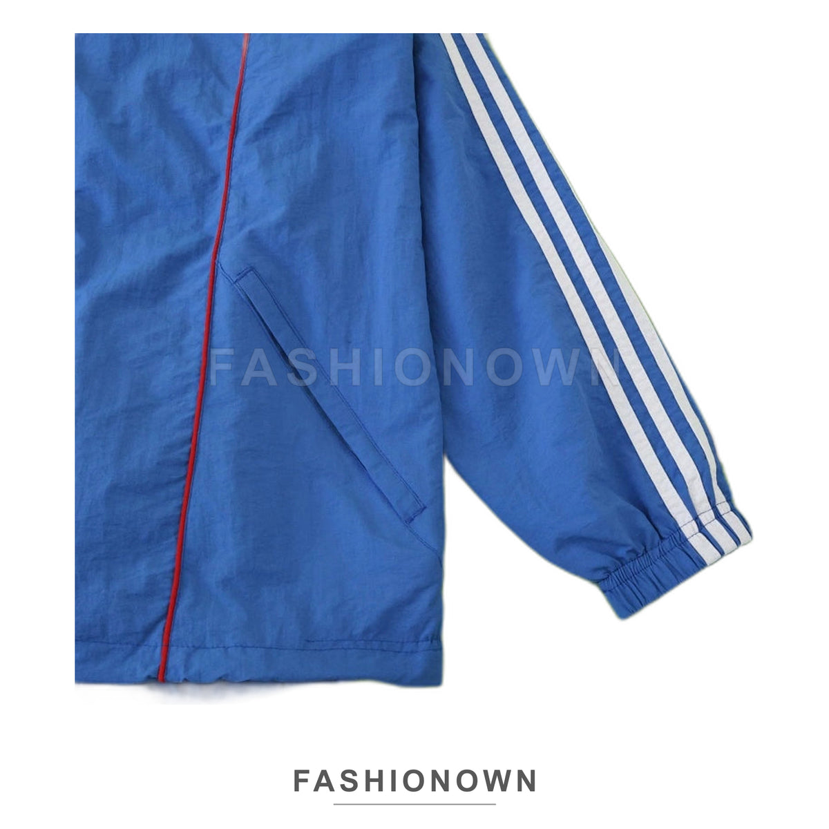 Manchester United 2025/26 Windbreaker – Sky Blue – view 4