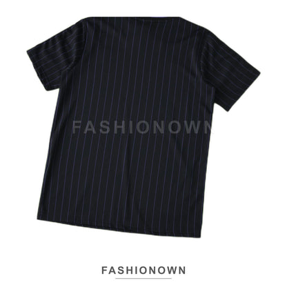 Manchester United 2025/26 Retro Pinstripe T-Shirt – Black & Gold – view 7