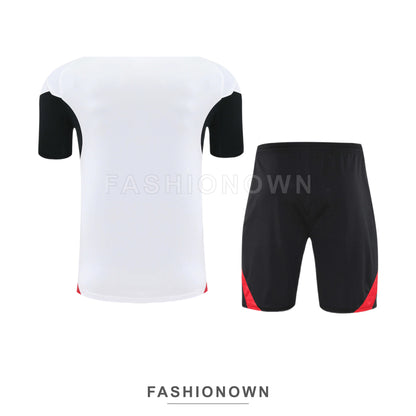 Manchester United 2025/26 Training Set – White – view 3