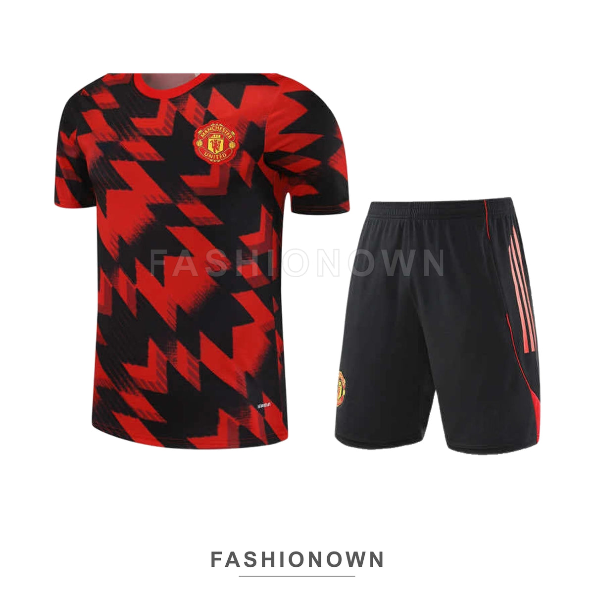 Manchester United 2025/26 Training Set – Red & Black Pattern – view 2