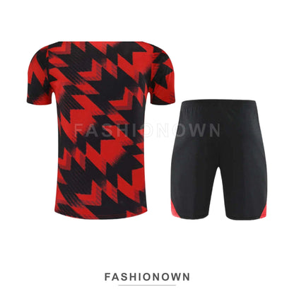 Manchester United 2025/26 Training Set – Red & Black Pattern – view 3