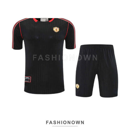 Manchester United 2025/26 Training Set – Black