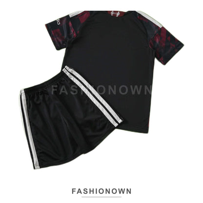 Liverpool 2026/27 Third Kids Kit – view 4