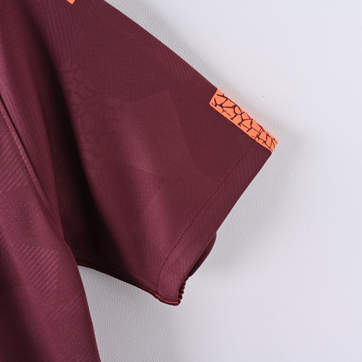 Barcelona 2017/18 Away (Third Kit) Retro Jersey – view 7
