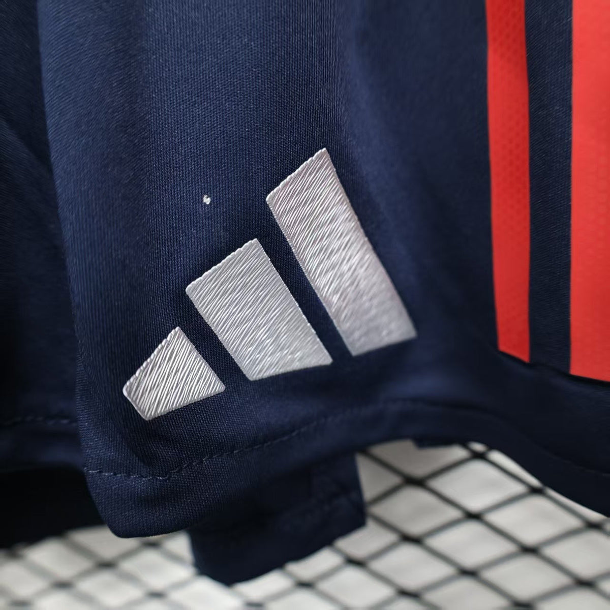 Arsenal 2025/26 Away Shorts – Player Edition