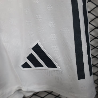 Bayern Munich 2025/26 Away White Shorts – Player Edition