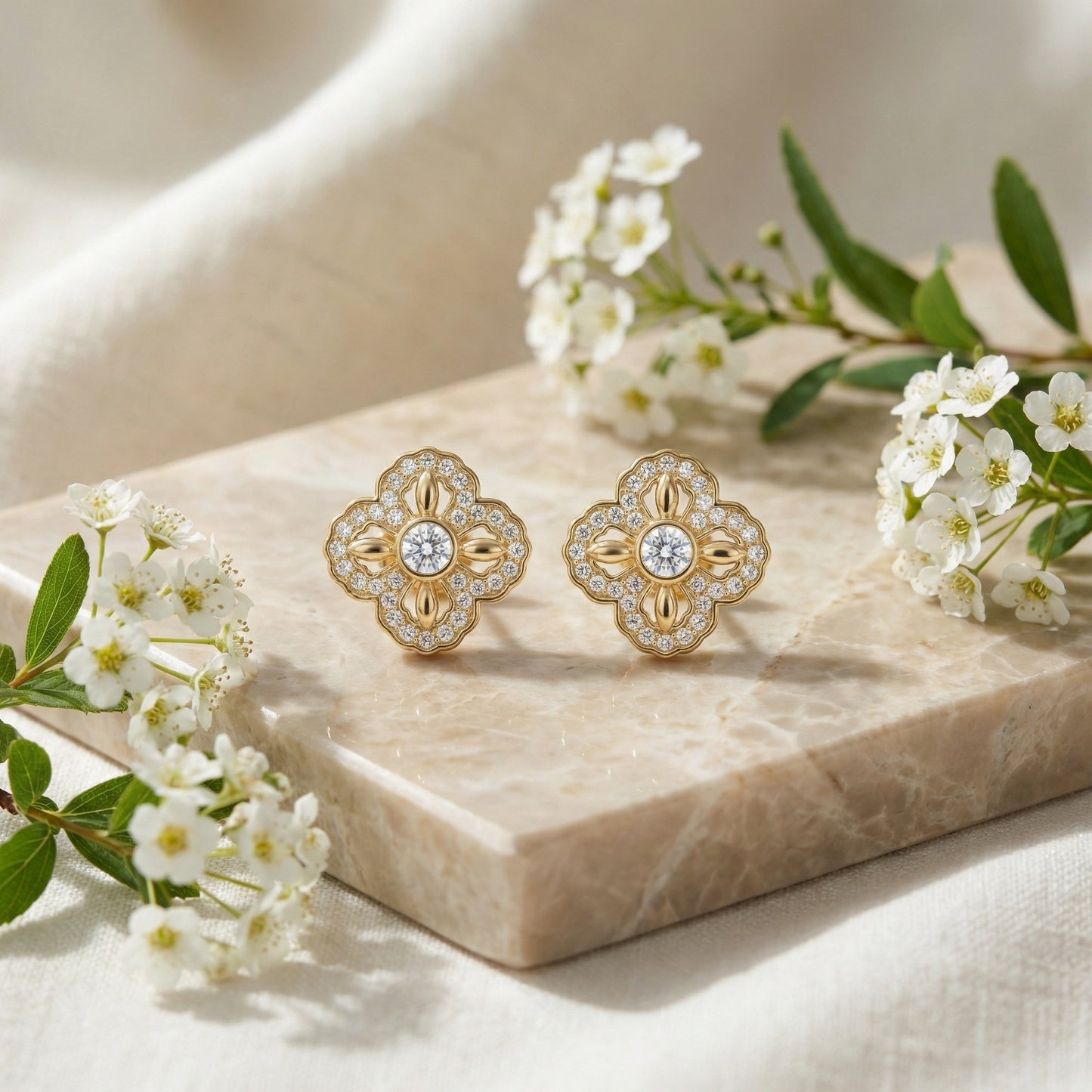 925 Sterling Silver Elegant Quatrefoil Diamond Stud Earrings