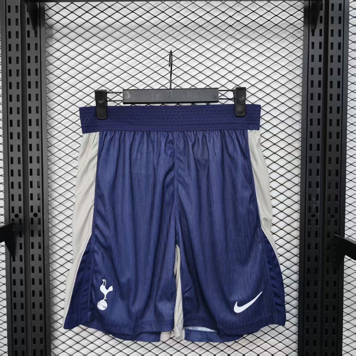 Tottenham Hotspur 2025/26 Home Shorts – Player Edition