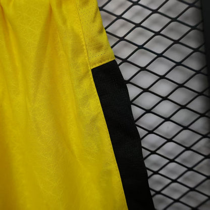 Borussia Dortmund 2025/26 Home Shorts – Player Edition