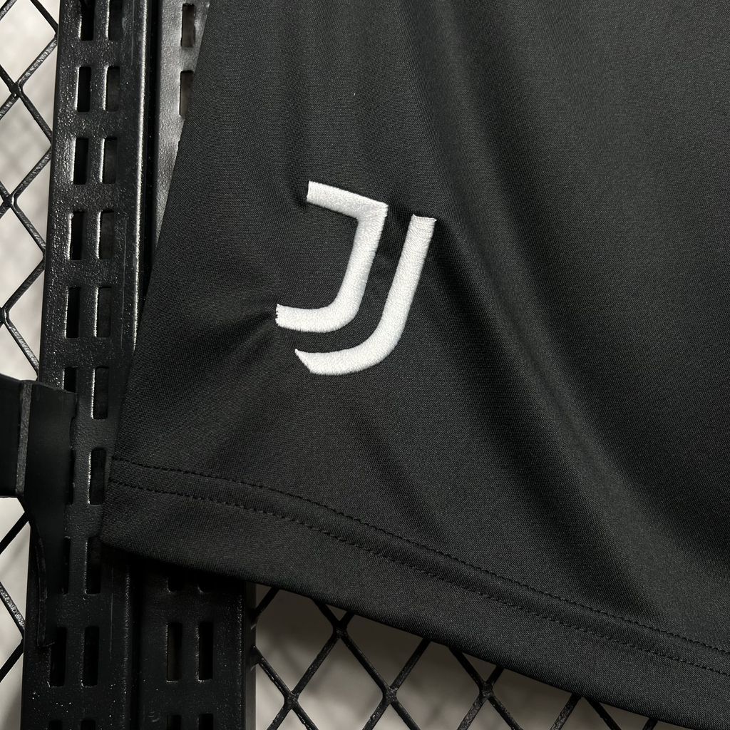 Juventus 2024/25 Home Shorts