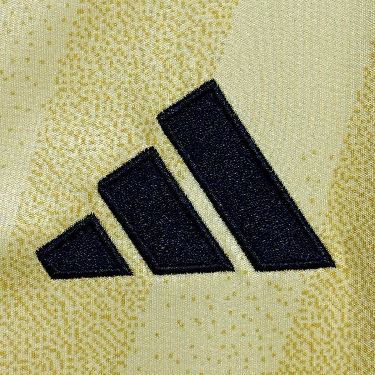 Arsenal 2026/27 Away (Third Kit) Jersey – view 3