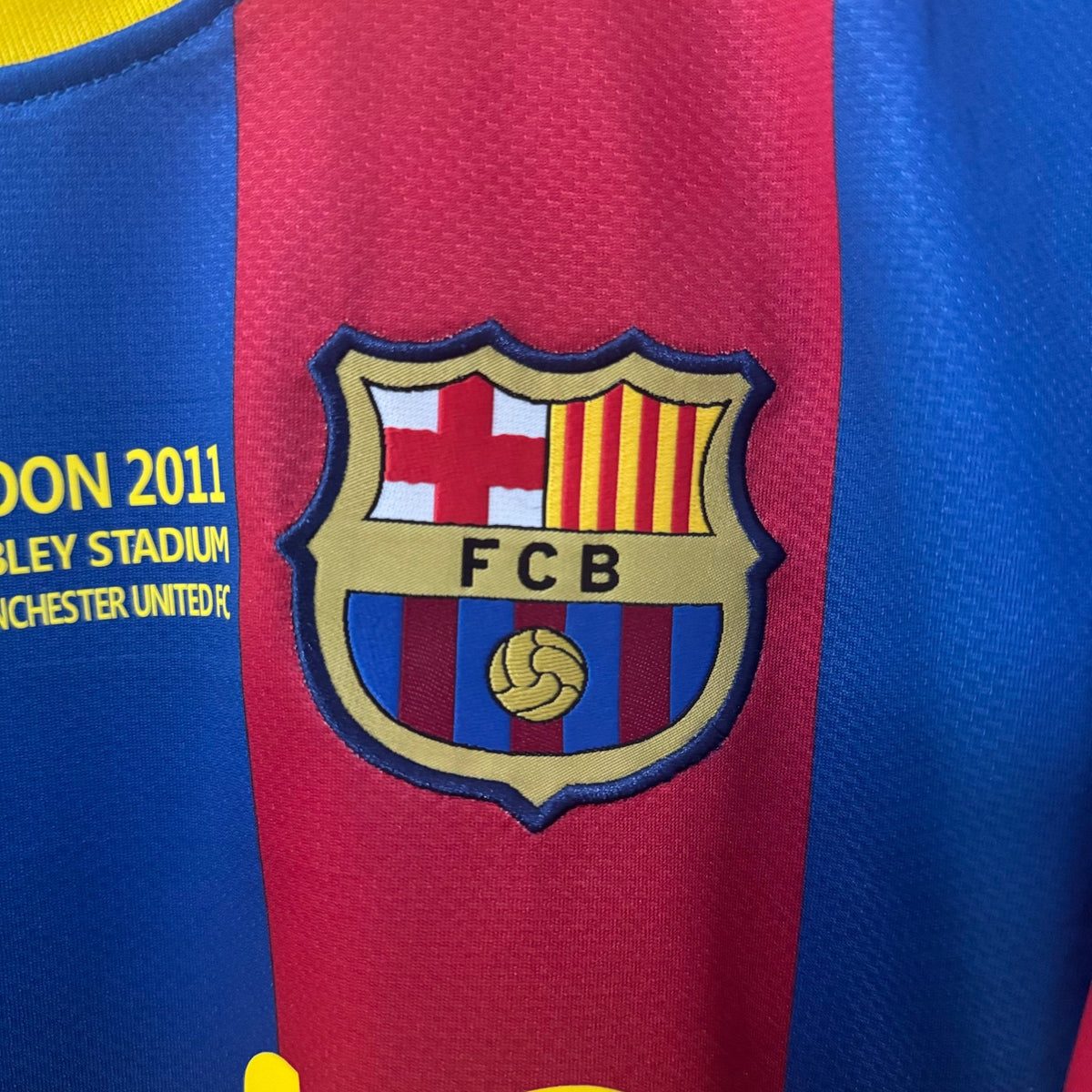 Barcelona 2010/11 Home (UCL Final) Retro Jersey – view 3