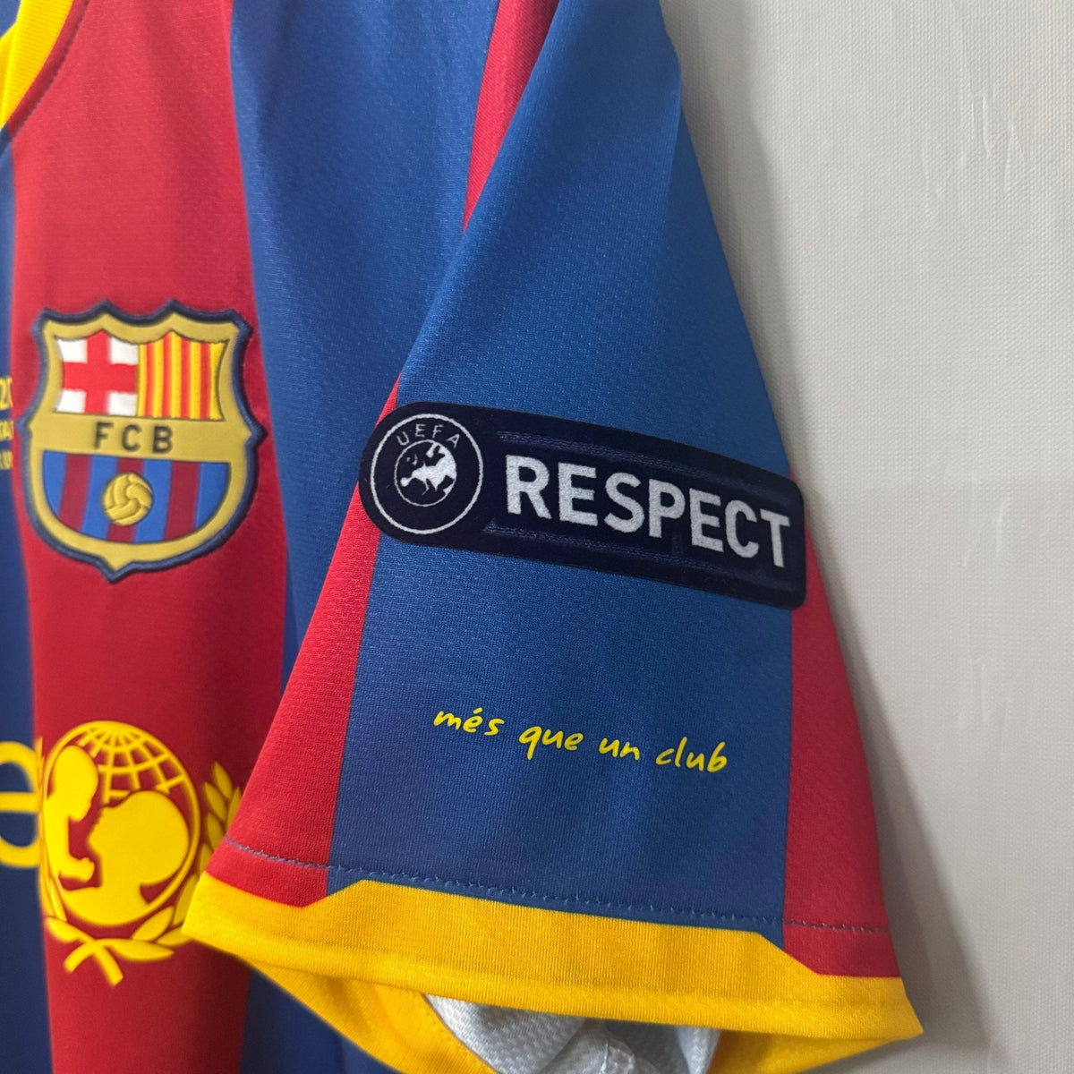 Barcelona 2010/11 Home (UCL Final) Retro Jersey – view 4
