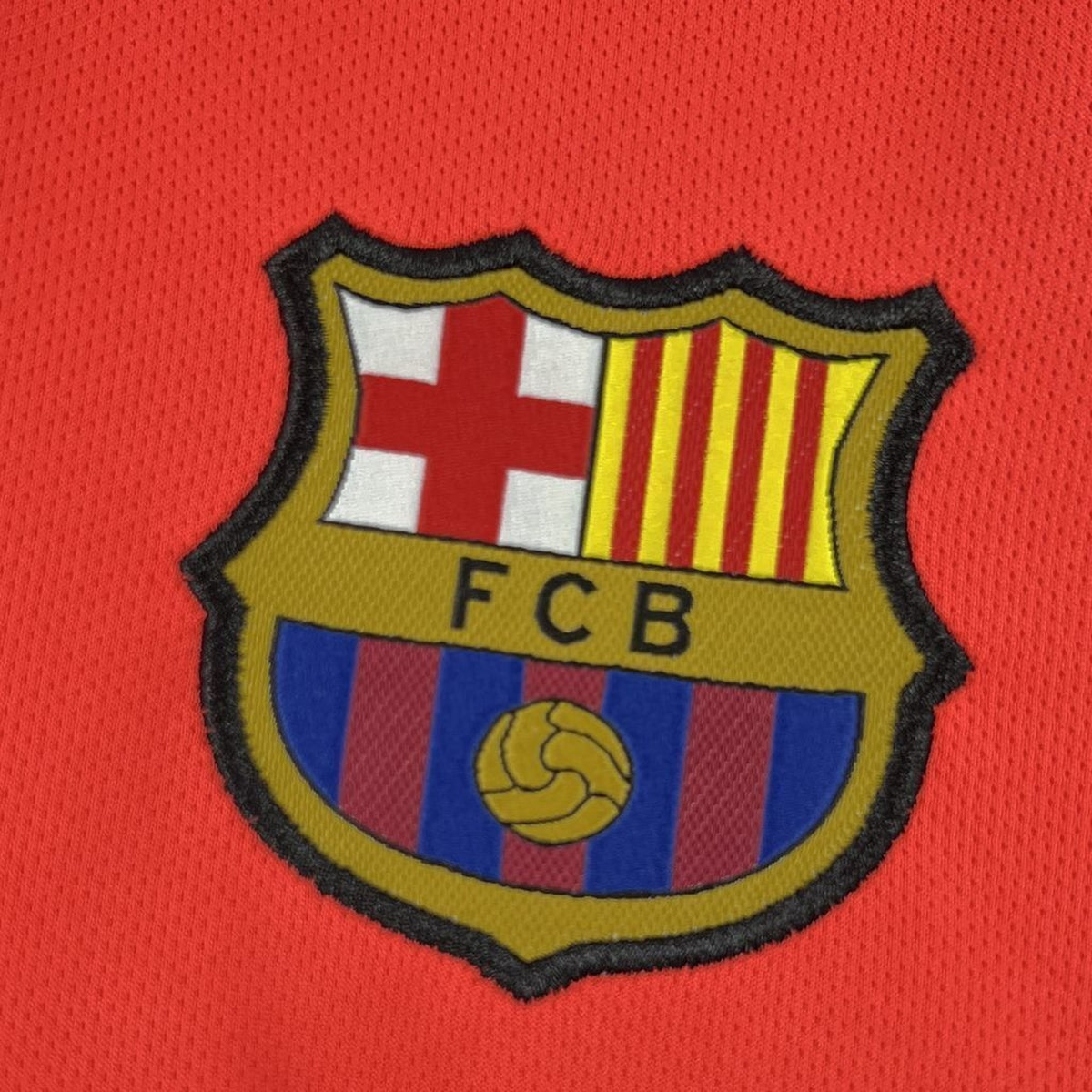 Barcelona 2014/15 Away Retro Jersey – view 2
