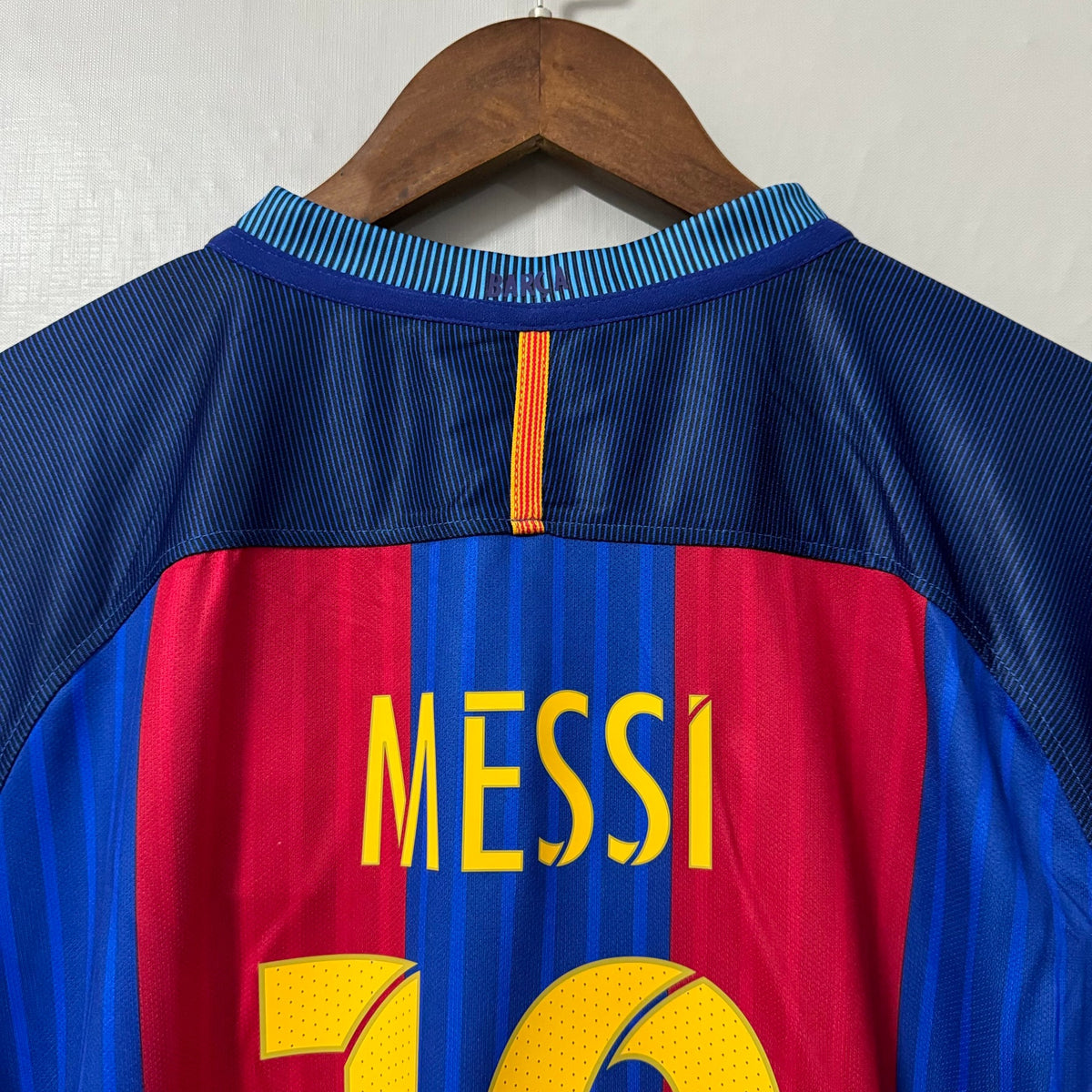 Barcelona 2016/17 Home Retro Jersey – view 4