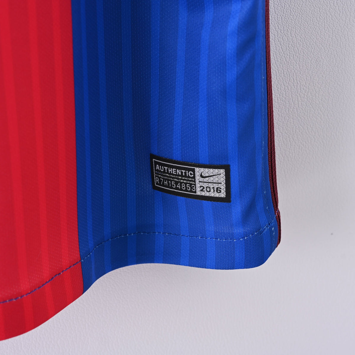 Barcelona 2016/17 Home Retro Jersey – view 6