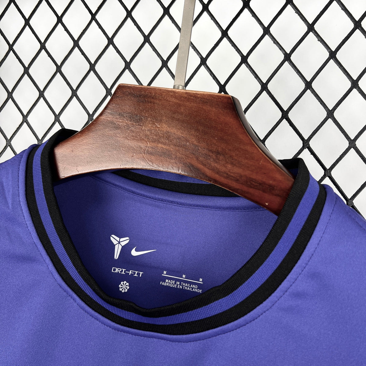 Barcelona 2025/26 Special Edition Purple Jersey – view 4