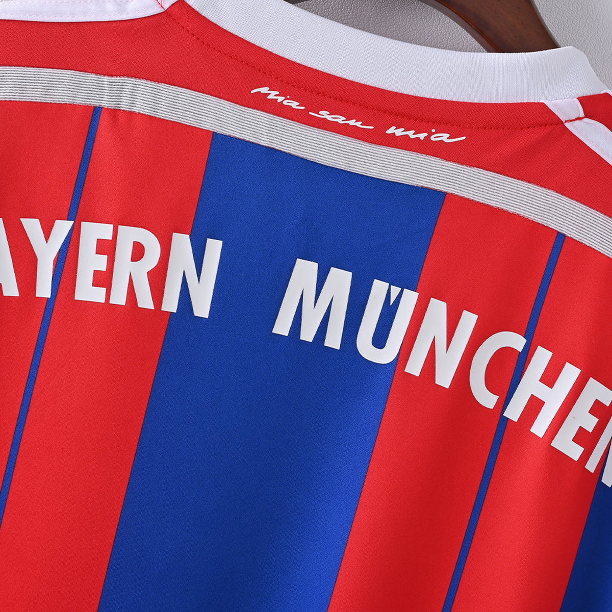 Bayern Munich 2014/15 Home Retro Jersey – view 4