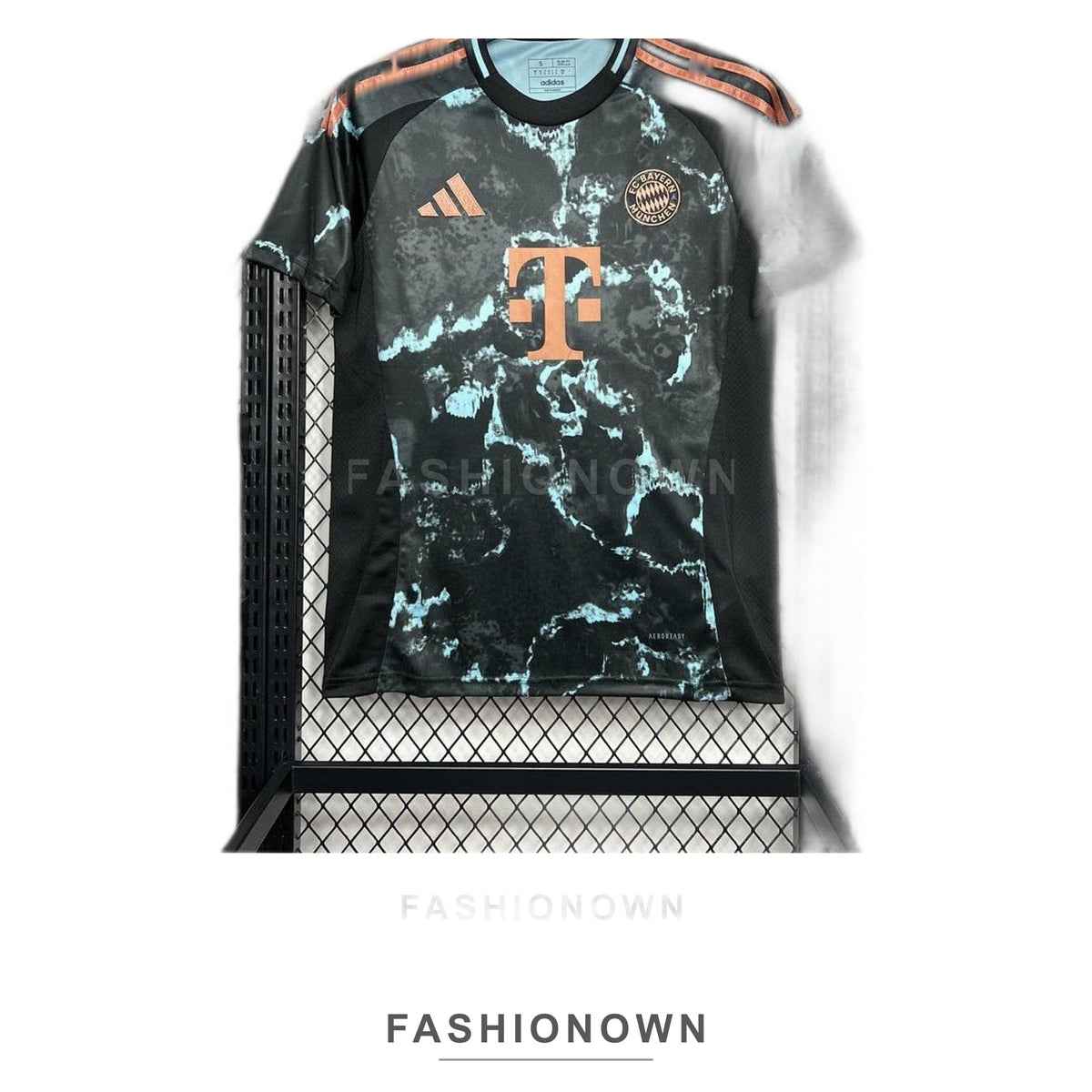 Bayern Munich 2024/25 Away Jersey