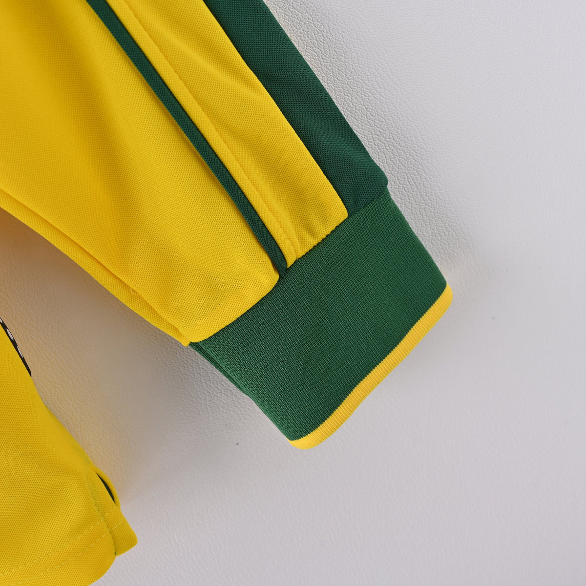 Brazil 1998 Home Long-Sleeve Retro Jersey – view 4