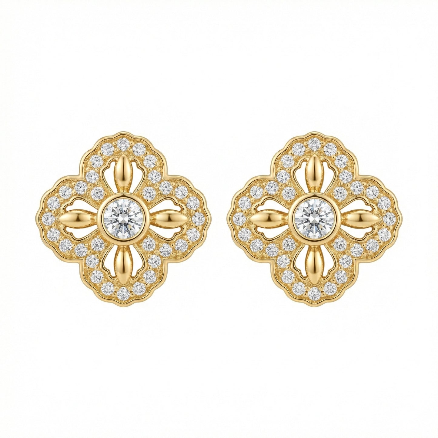 925 Sterling Silver Elegant Quatrefoil Diamond Stud Earrings
