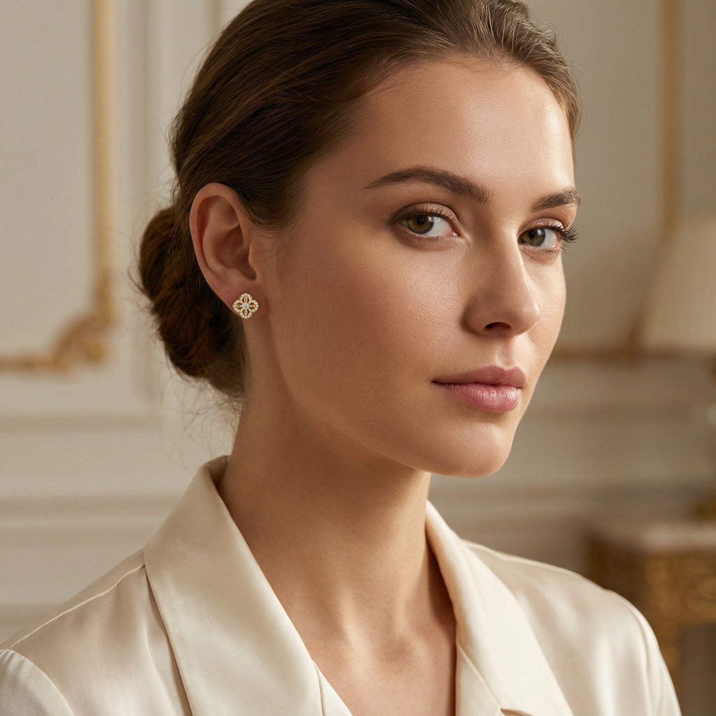 925 Sterling Silver Elegant Quatrefoil Diamond Stud Earrings