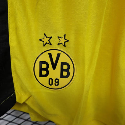 Borussia Dortmund 2025/26 Home Shorts – Player Edition