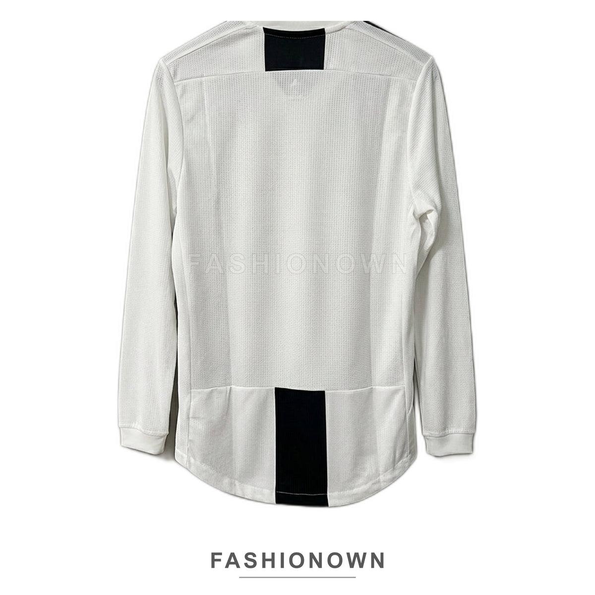 Juventus 2018/19 Home Long-Sleeve Jersey – Player Edition – view 2