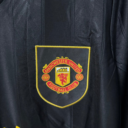Manchester United 1993/94 Away Long-Sleeve Retro Jersey – view 3