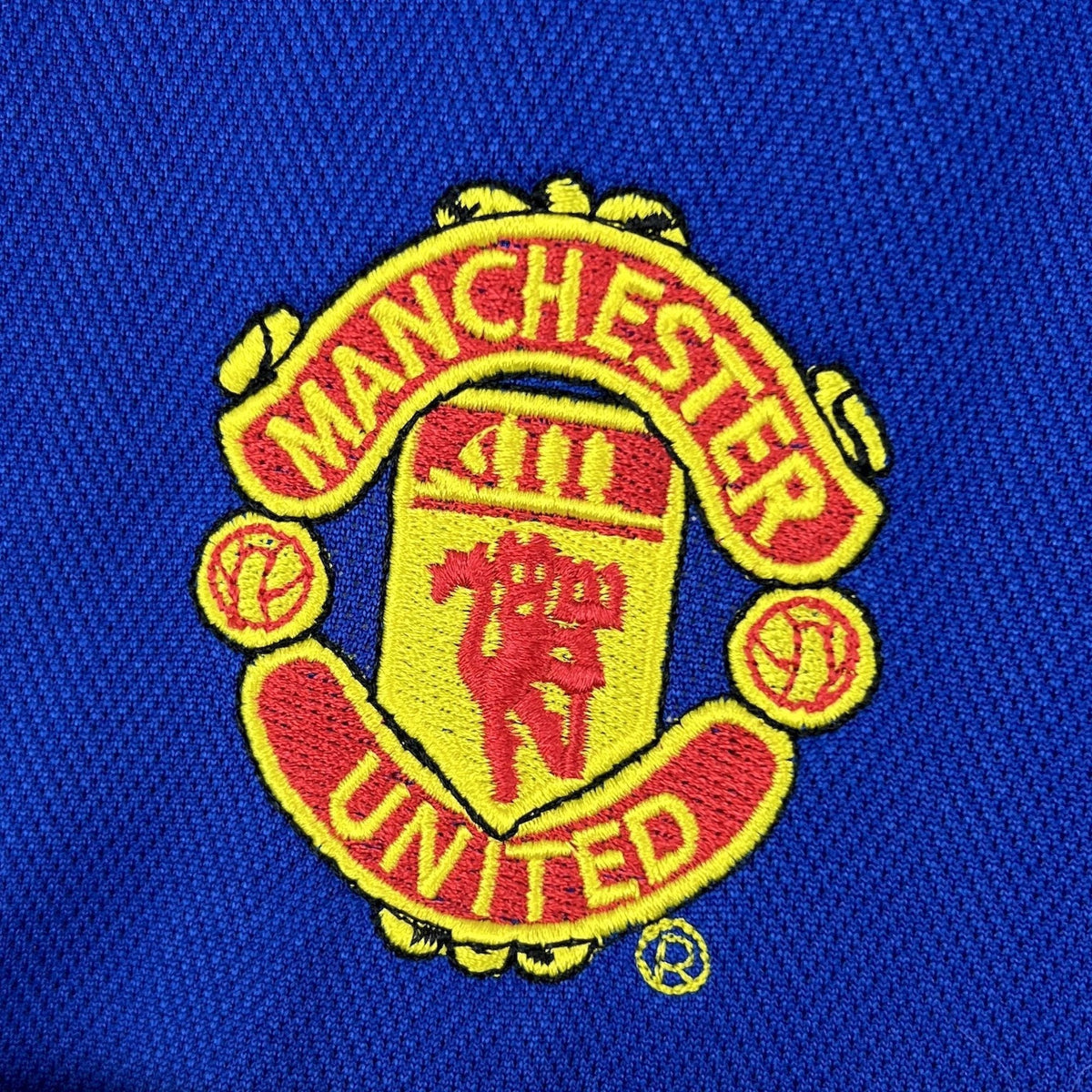 Manchester United 2005/06 Away Retro Jersey – view 2