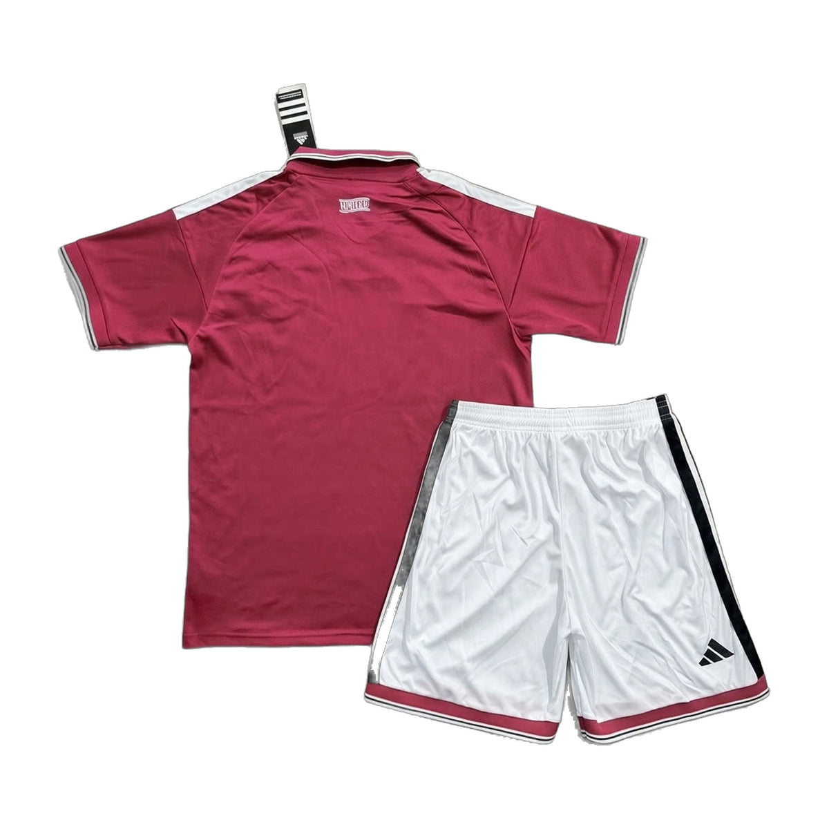 Manchester United 2026/27 Home Kids Kit – view 2